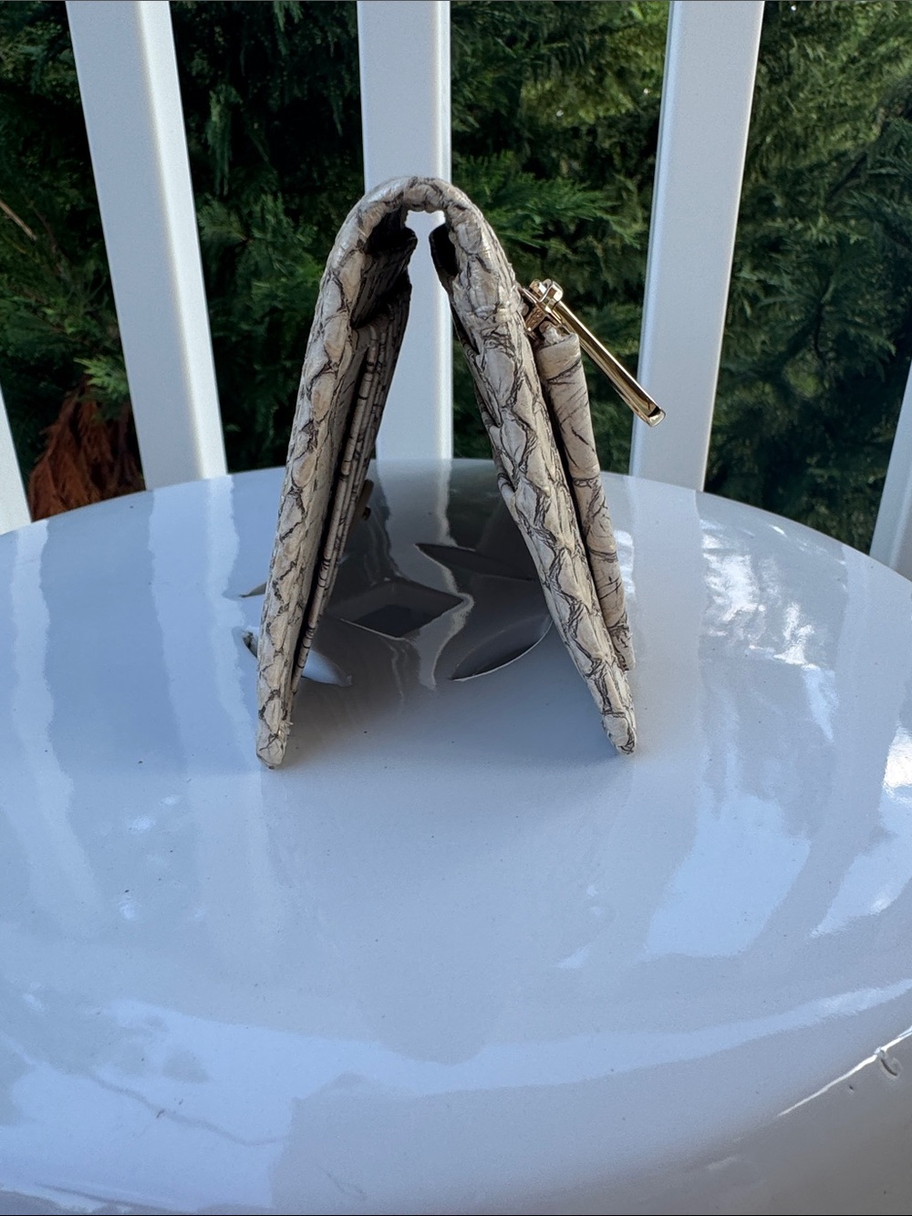 Brahmin Ady Wallet in Oyster Grey Ellacoya leather - Picture 4 of 5